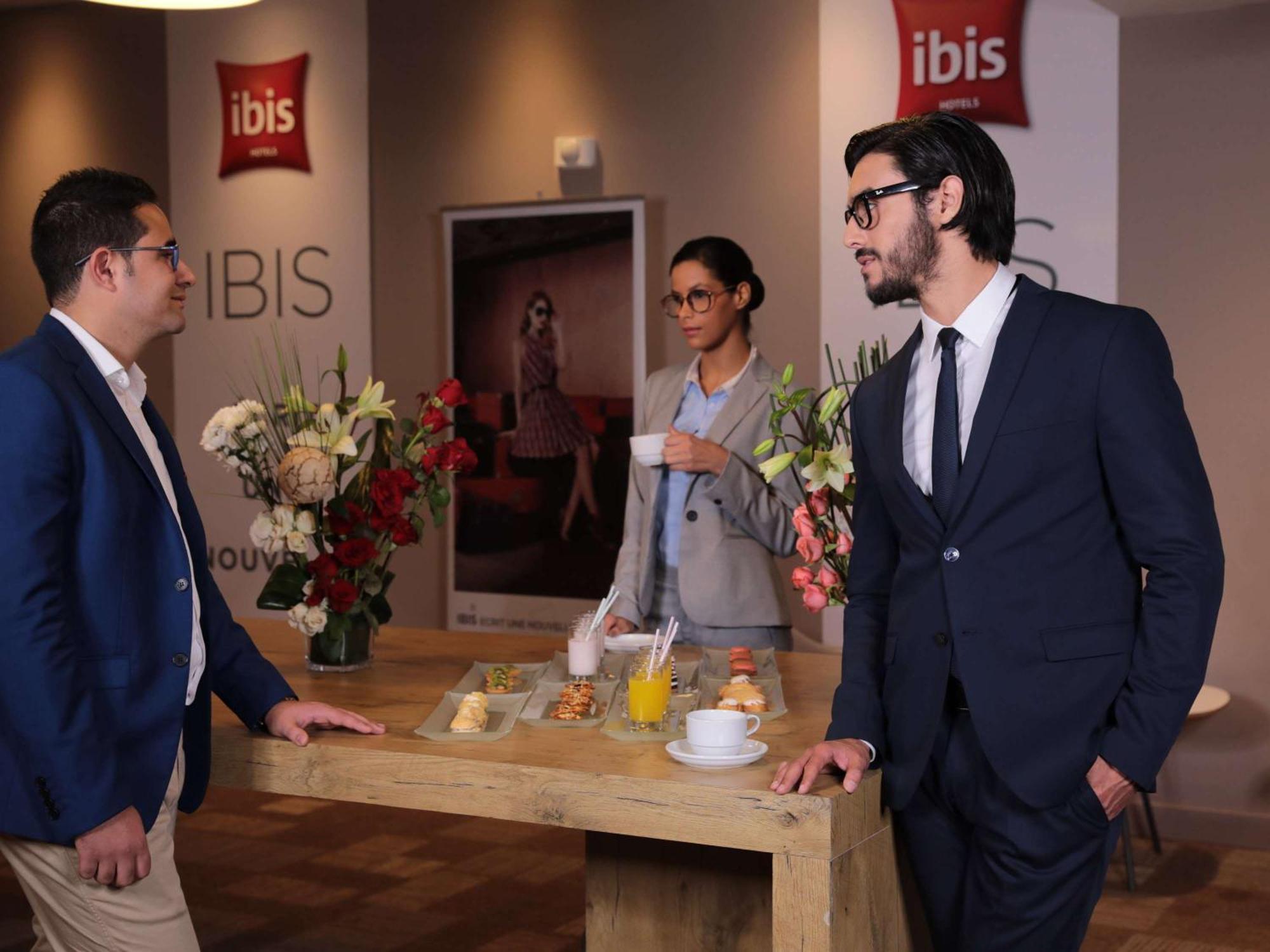 Hotel Ibis Casablanca Sidi Maarouf Exteriér fotografie